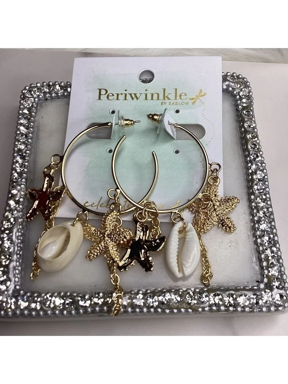 NEW PERIWINKLE BY BARLOW GOLD HOOP EARRINGS COASTAL BEACH‎ VACATION STARS SHELLS